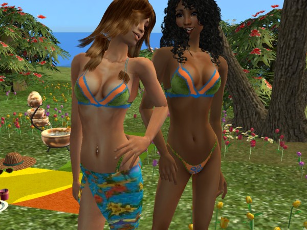 Hot hawaiian girls bikini