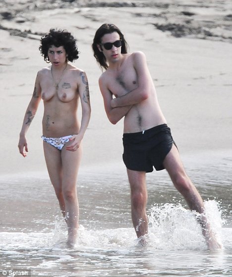 Naked pictures of amy winehouse