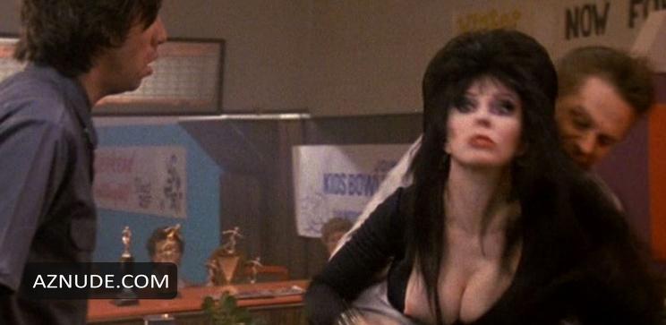 Peterson nude casandra Elvira: Hottest