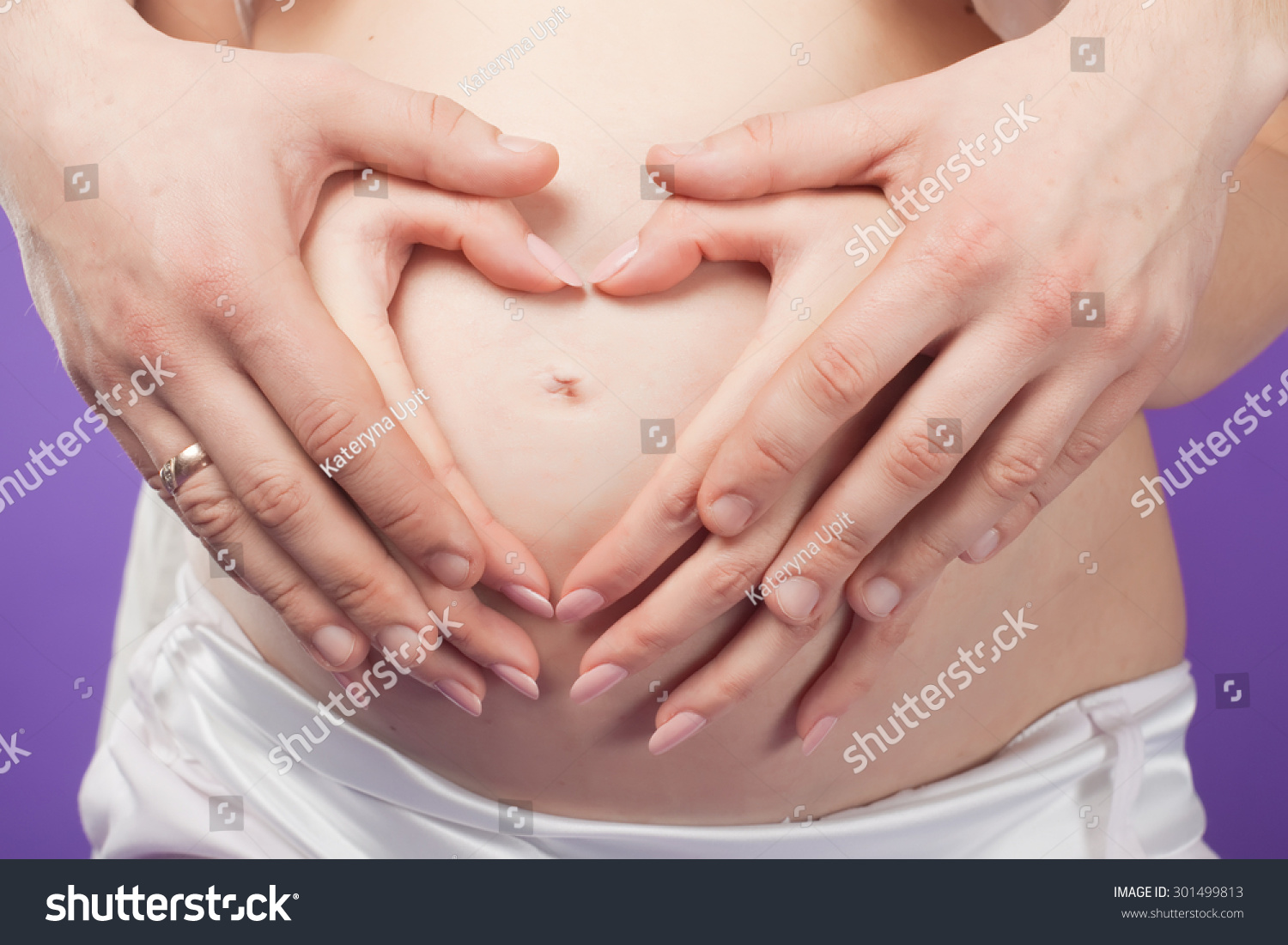 belly pregnant hands Heart on
