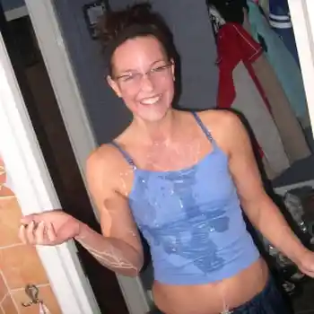 Skinny anorexic girls pussy