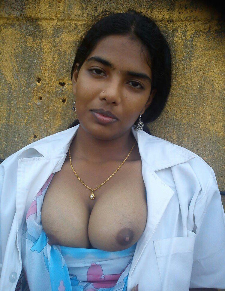 girls boobs Tamil