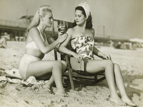 Vintage beach women